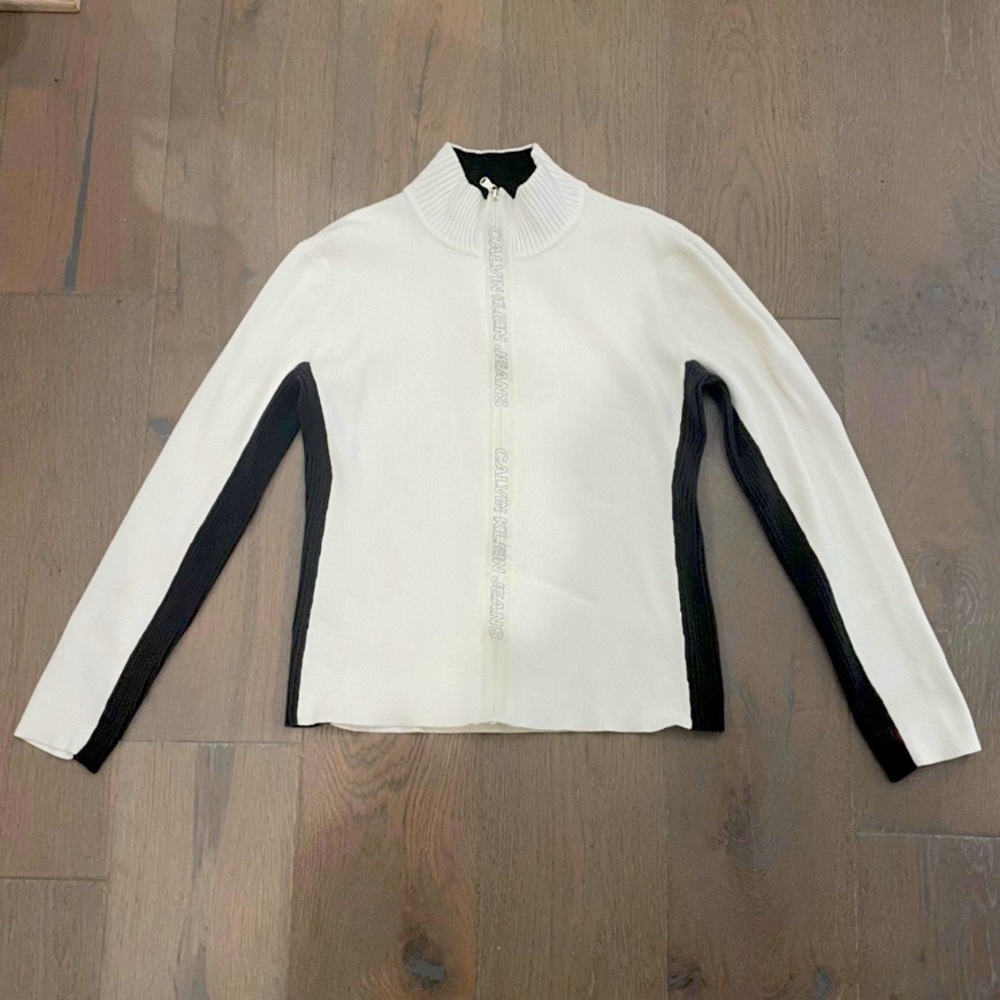 Classic Calvin Klein Jeans Zip Up Mock Neck